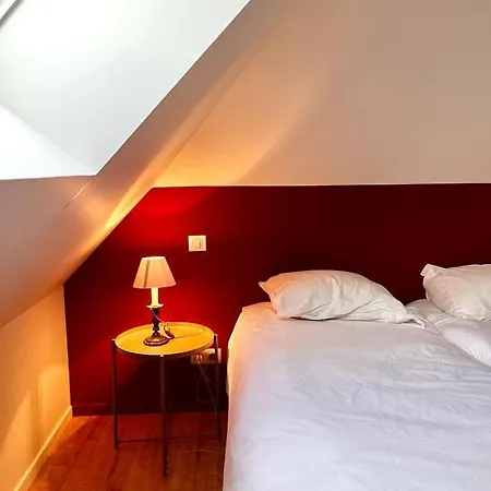 De Caractere Entierement Restaure Feriehus *